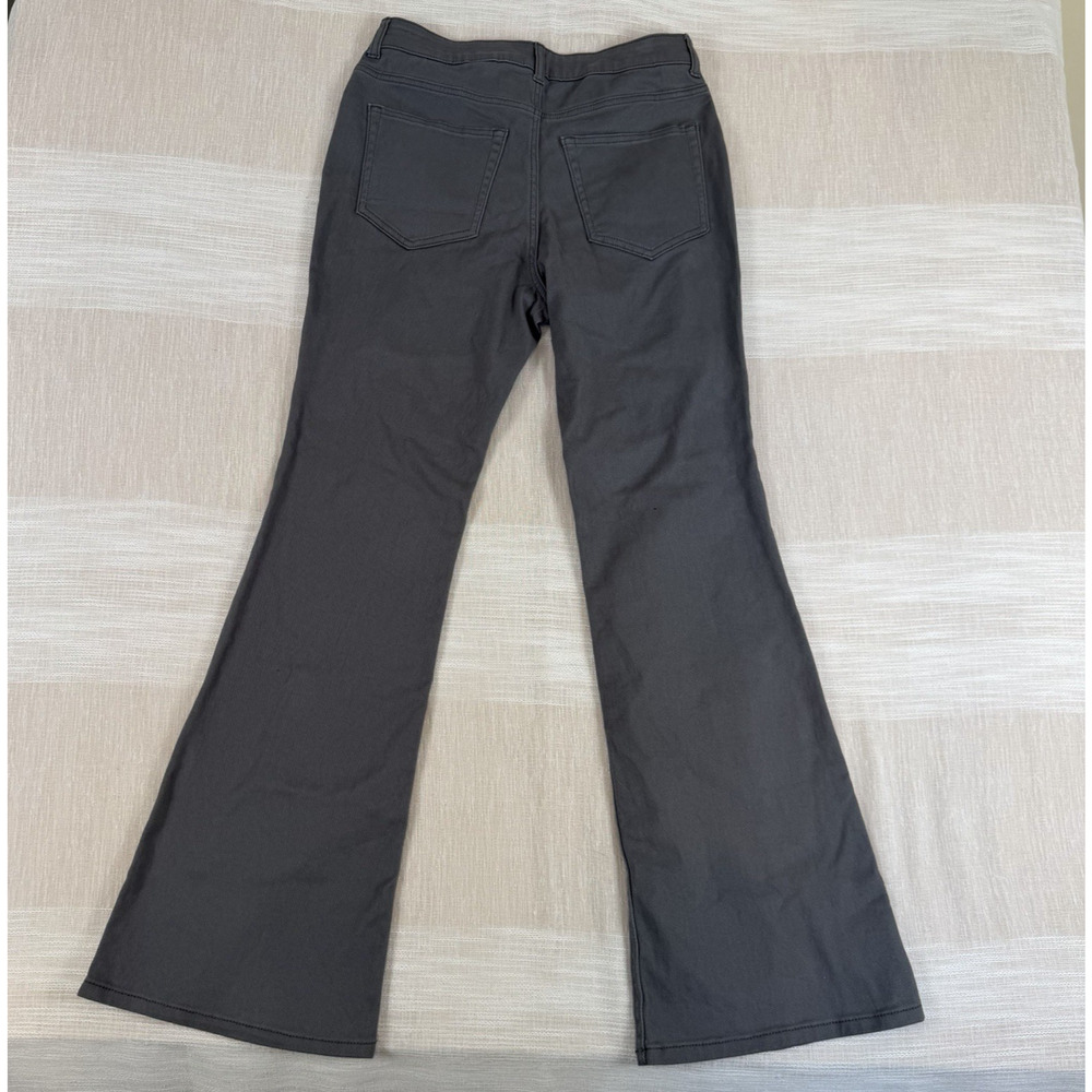 Divided H&M Women's Gray Size‎ 10 Jeans Flare Leg Pants Wide Leg Denim - Picture 2 of 8